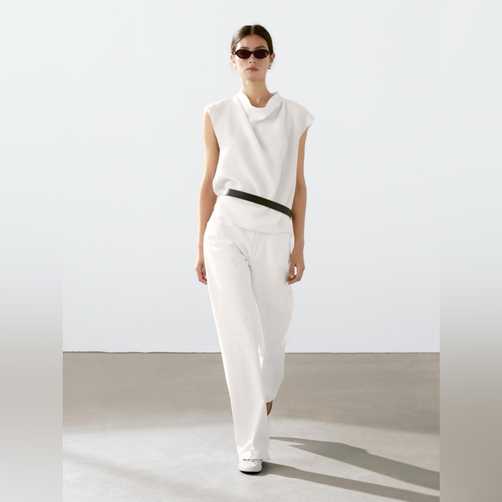 Massimo Dutti Women’s • 4 • White straight leg jeans /trousers w stretch • NWT
